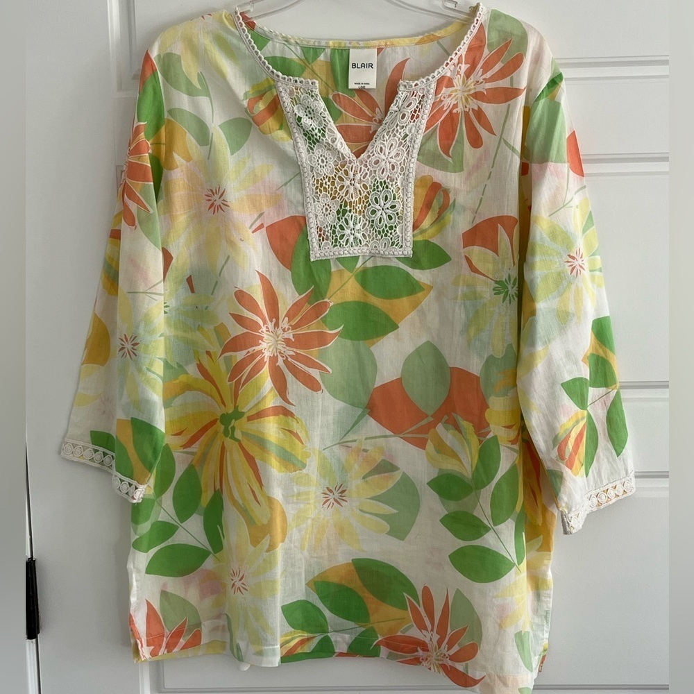 Vintage 70’s Blair Tropical Hawaiian Cotton Tunic Beachy Lace Crochet Size L